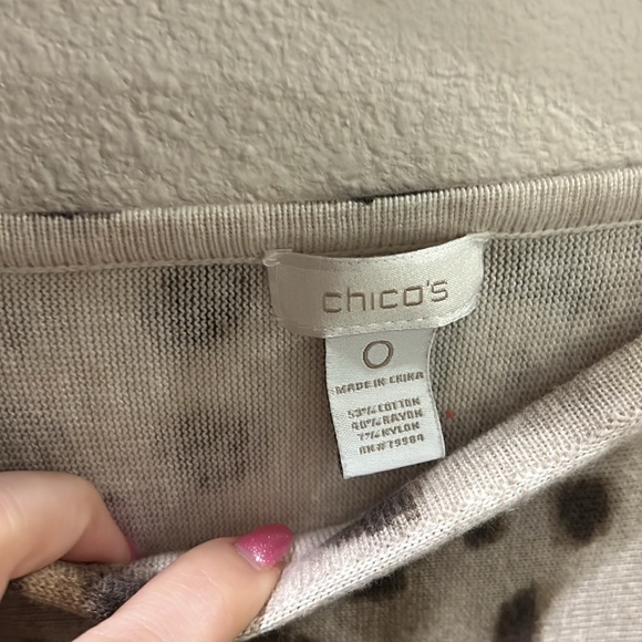 Chico’s size 0 animal print - Picture 3 of 4